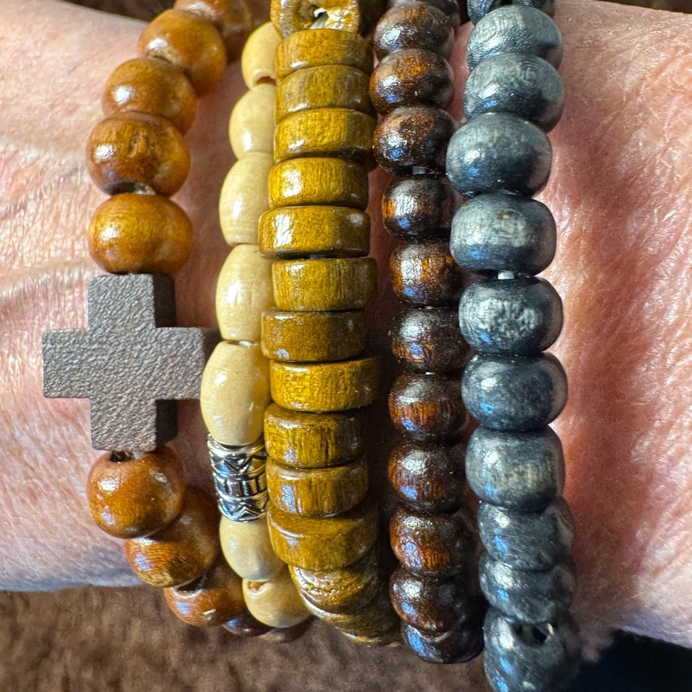 5 Wooden Beaded Bracelets handmade exquisite colors‎ that pop unisex